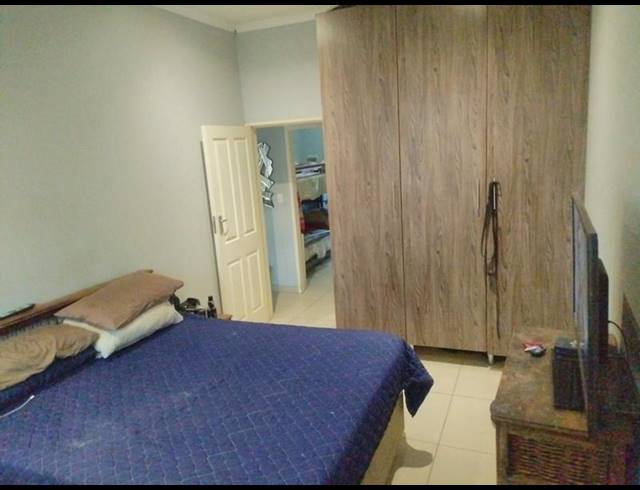 2 BEDROOM PROPERTY TO RENT IN KOOKRUS